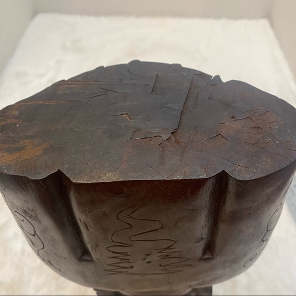 This is a Vintage Chinese Handcarved Hardwood Head Bust Statue Sculpture 13”x7” - Picture 7 of 16